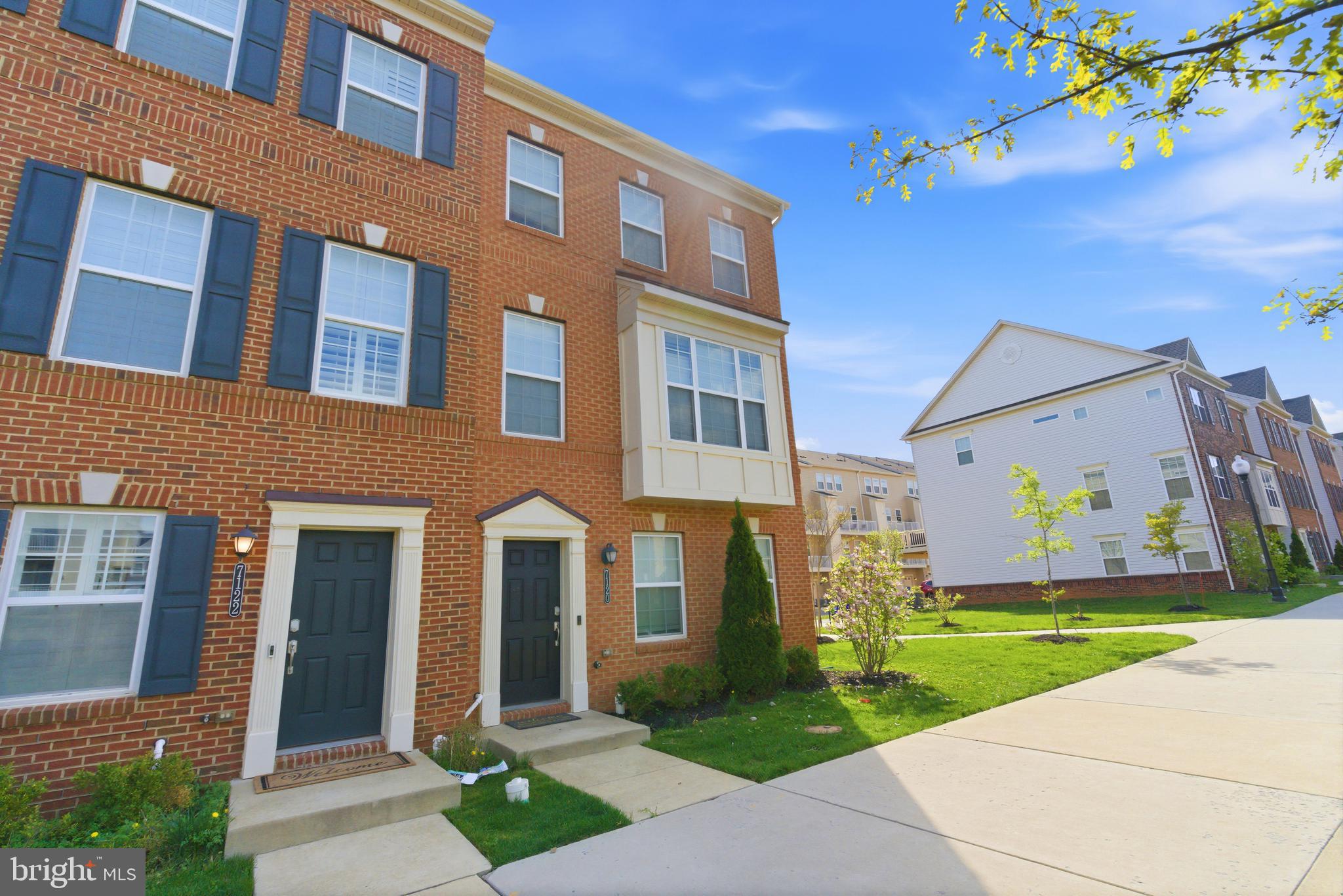 7120 MCHENRY MEWS