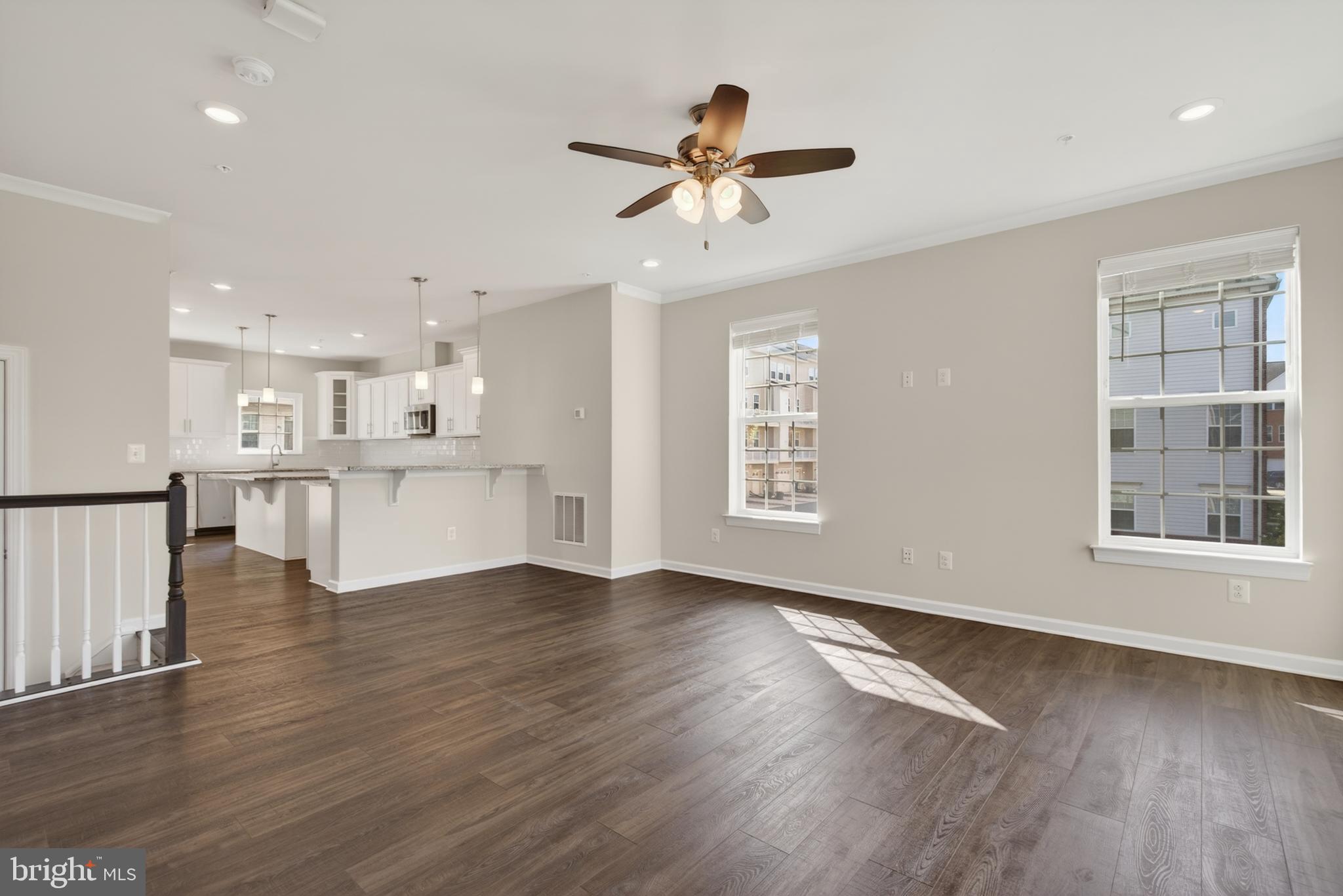 7120 MCHENRY MEWS