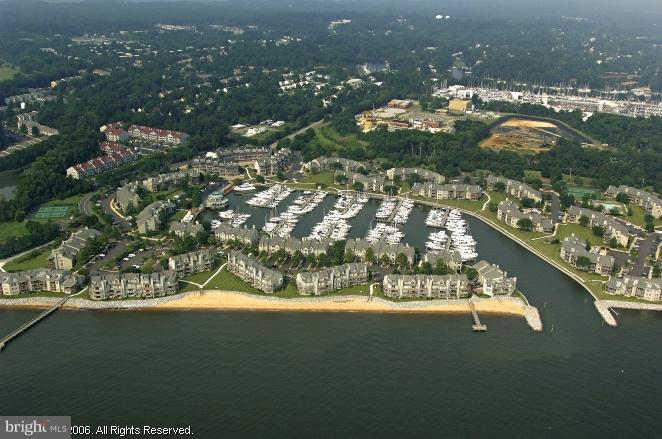 CHESAPEAKE HARBOUR - Residential