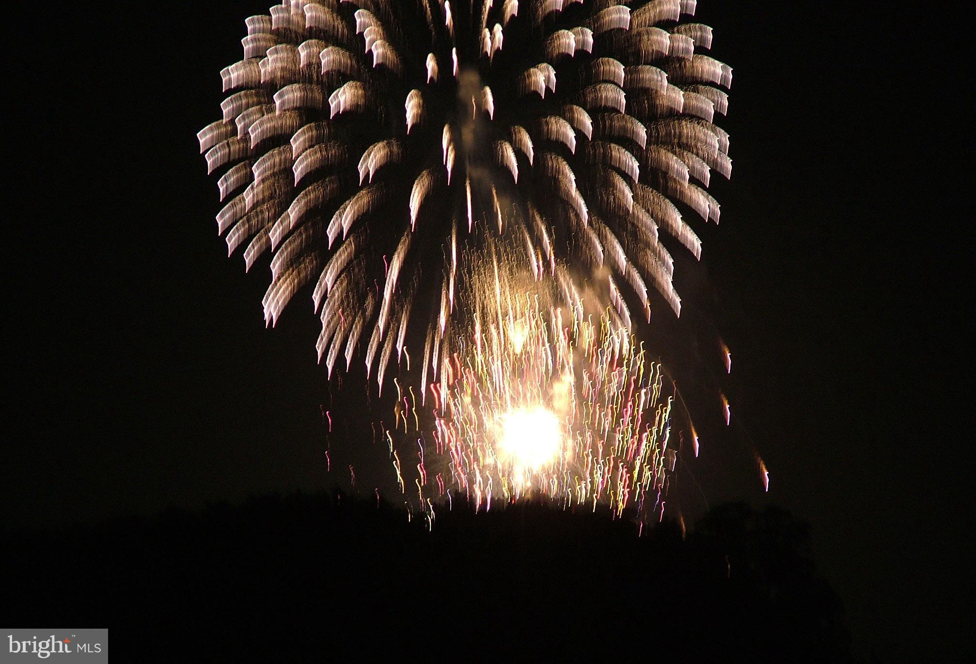 CHESAPEAKE HARBOUR - Residential