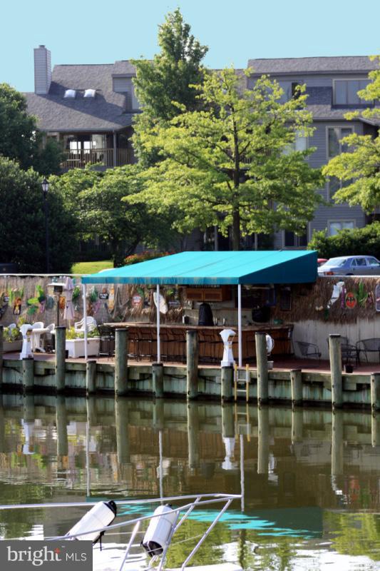 CHESAPEAKE HARBOUR - Residential