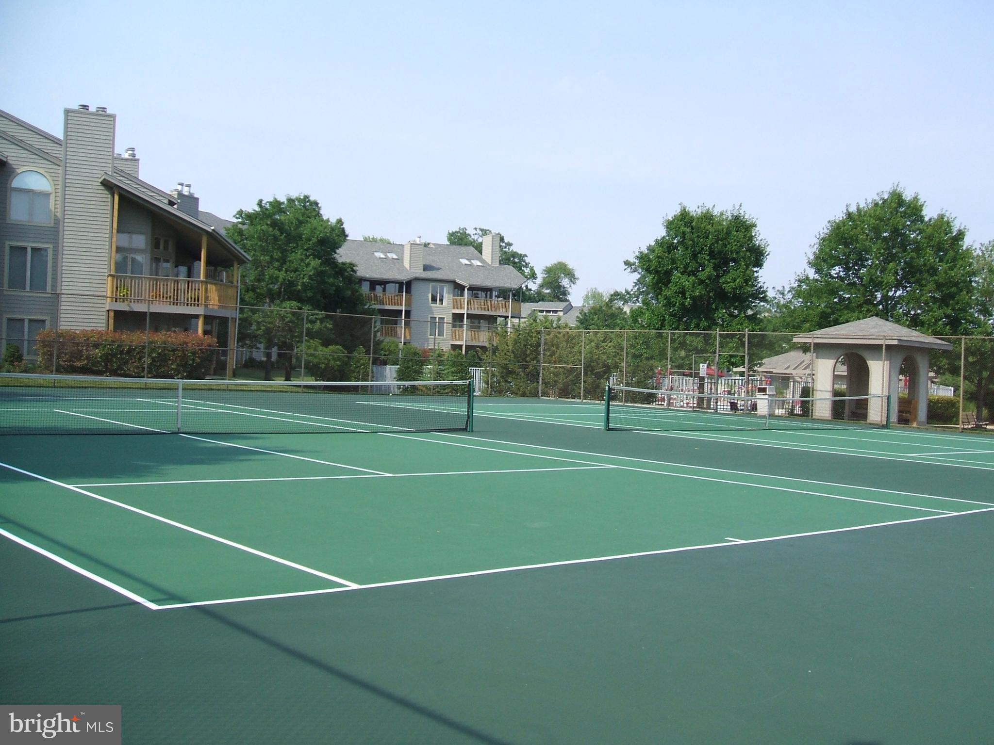 CHESAPEAKE HARBOUR - Residential