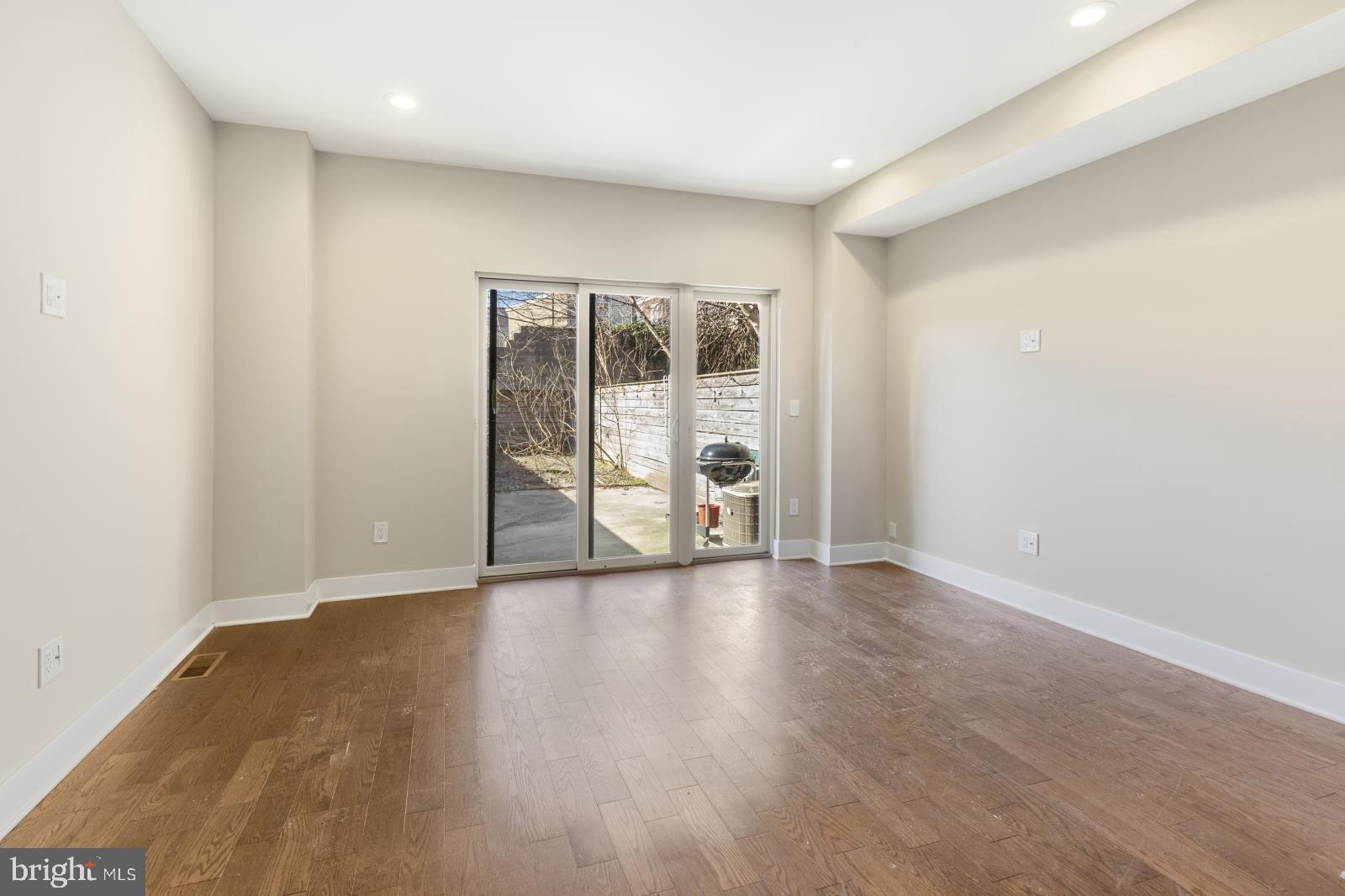 BREWERYTOWN - Residential Lease