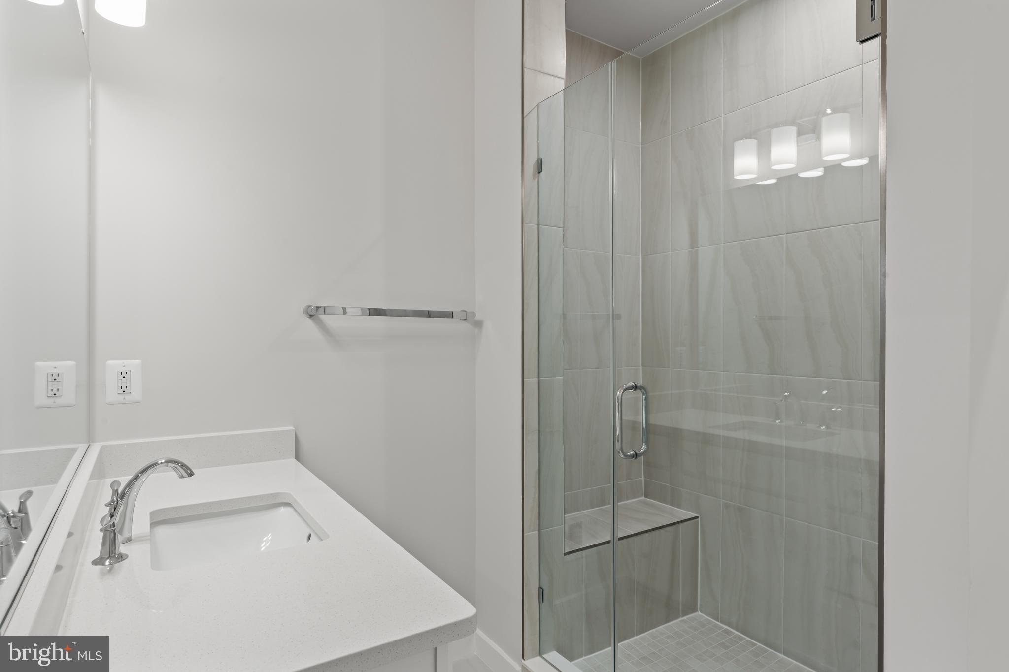 PARK PLACE - Residential Lease