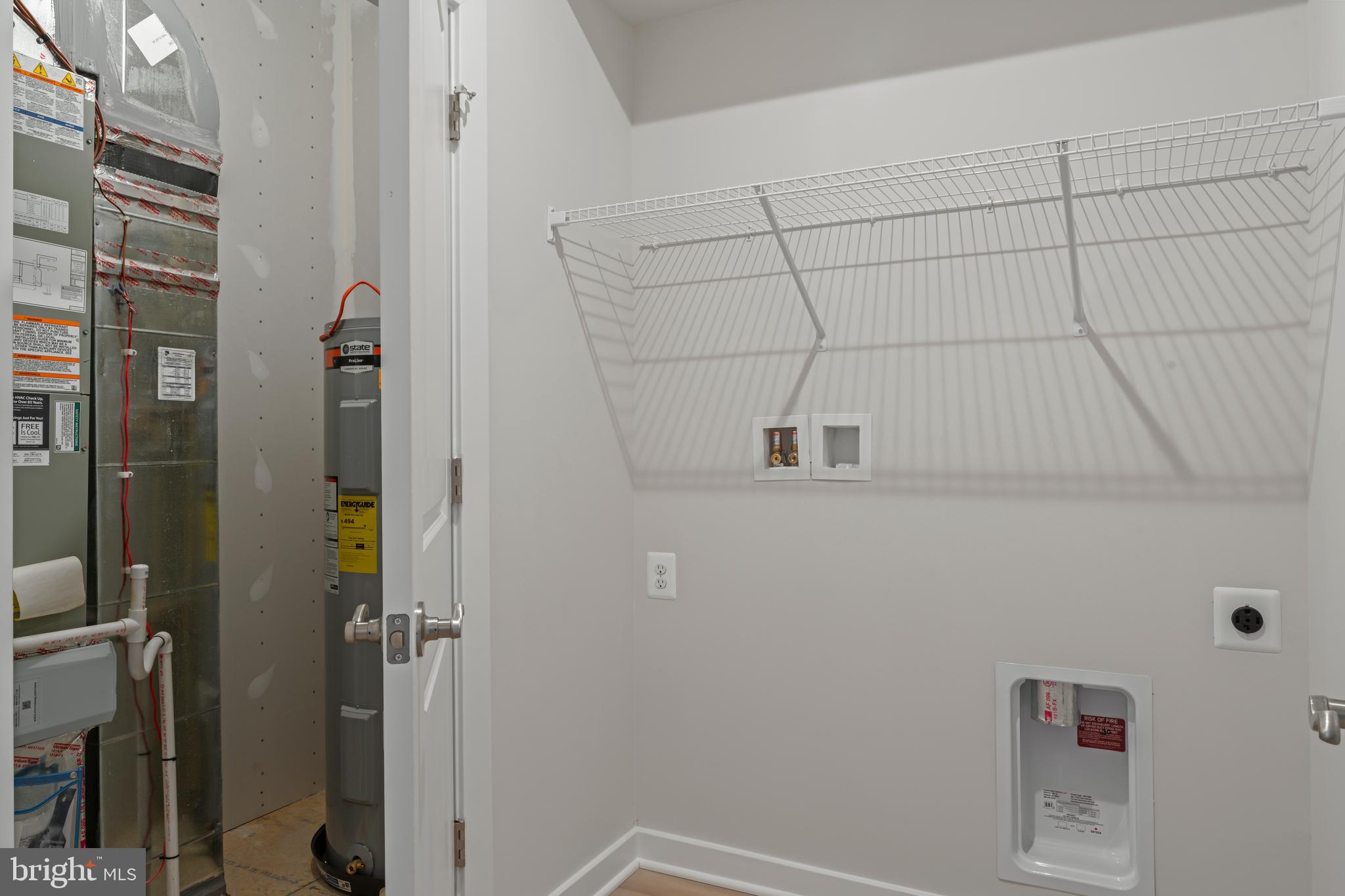 PARK PLACE - Residential Lease