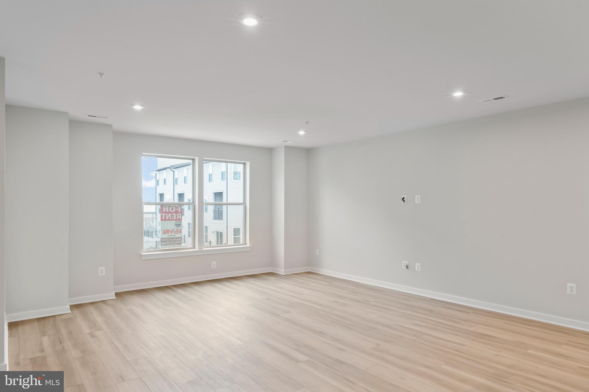 PARK PLACE - Residential Lease