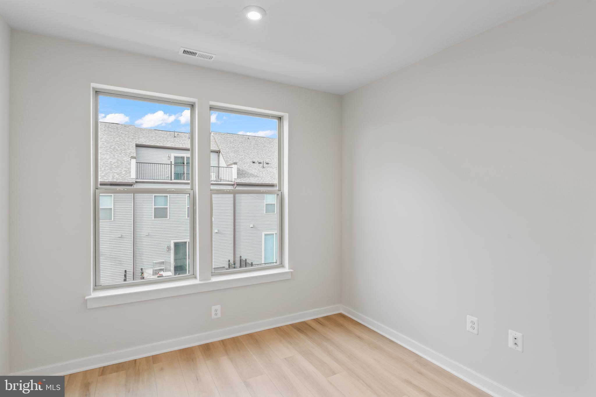 PARK PLACE - Residential Lease