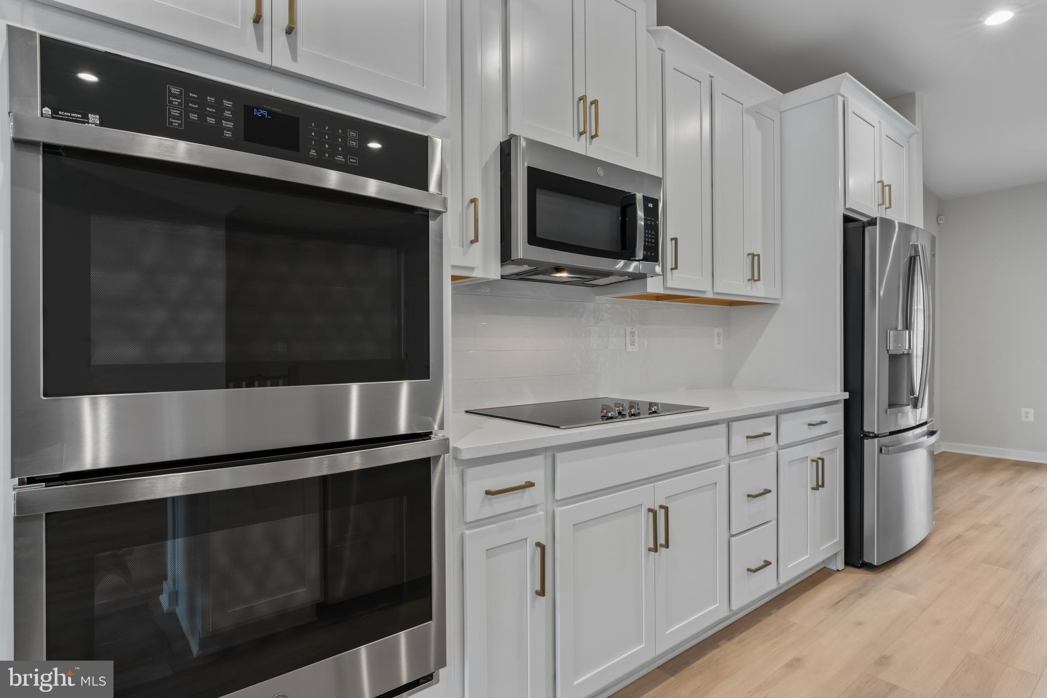 PARK PLACE - Residential Lease