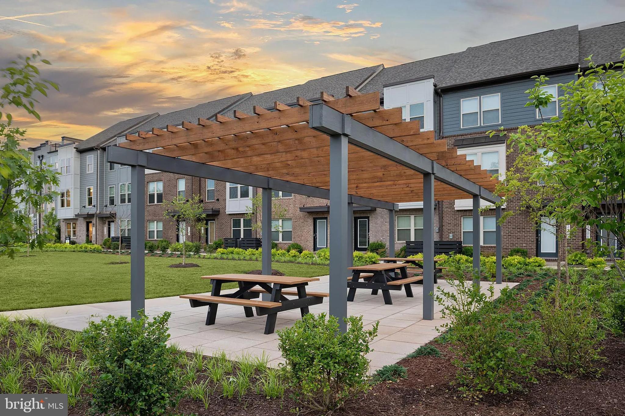 PARK PLACE - Residential Lease