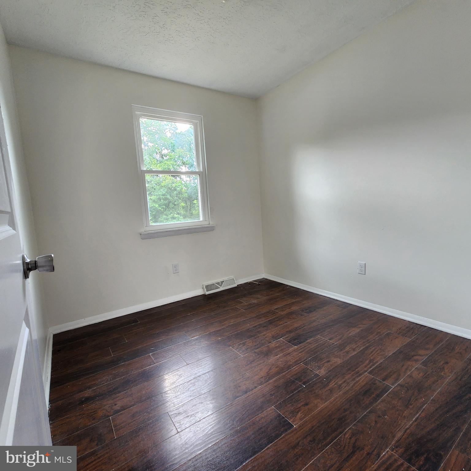 THE HIGHLANDS - Residential Lease