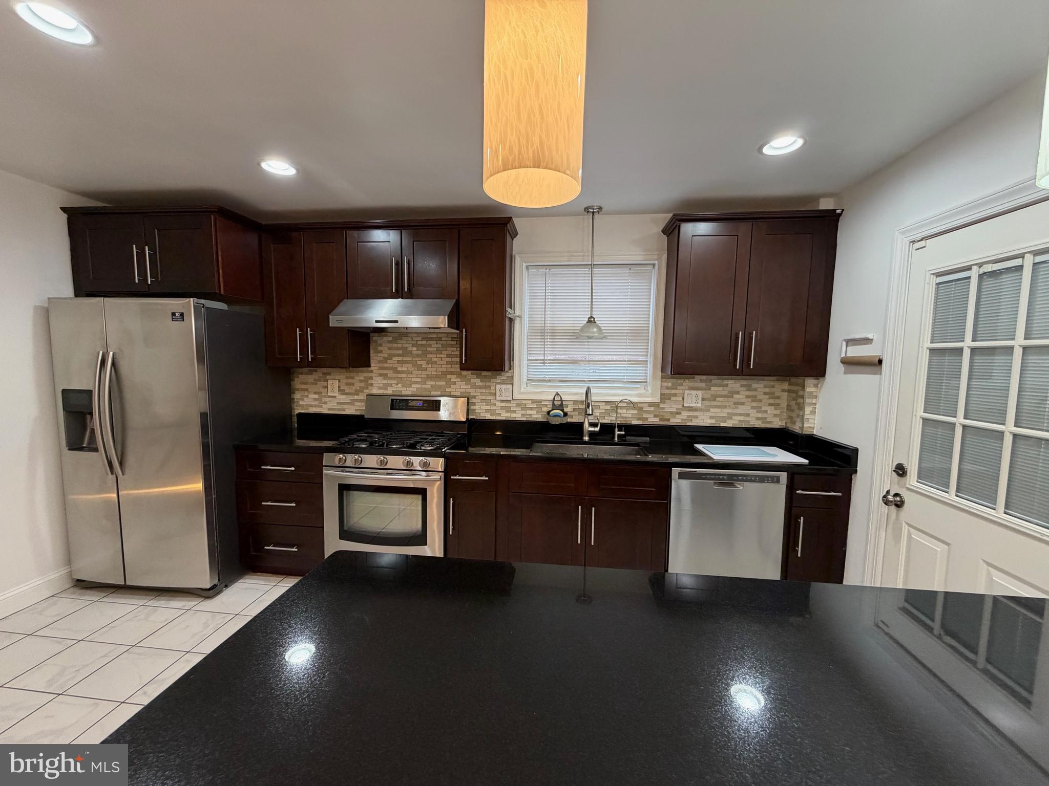 SANDYFORD PARK - Residential