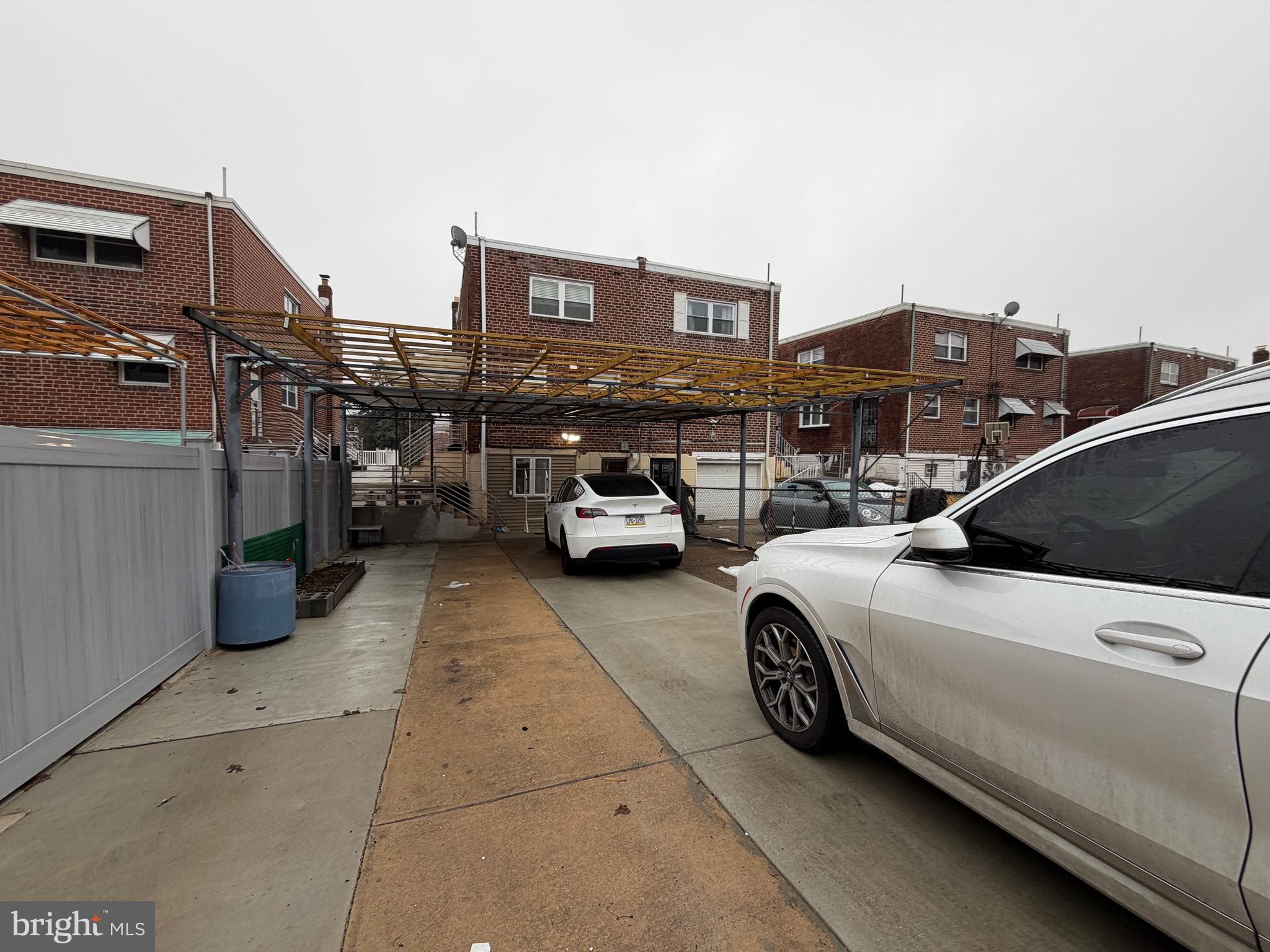 SANDYFORD PARK - Residential