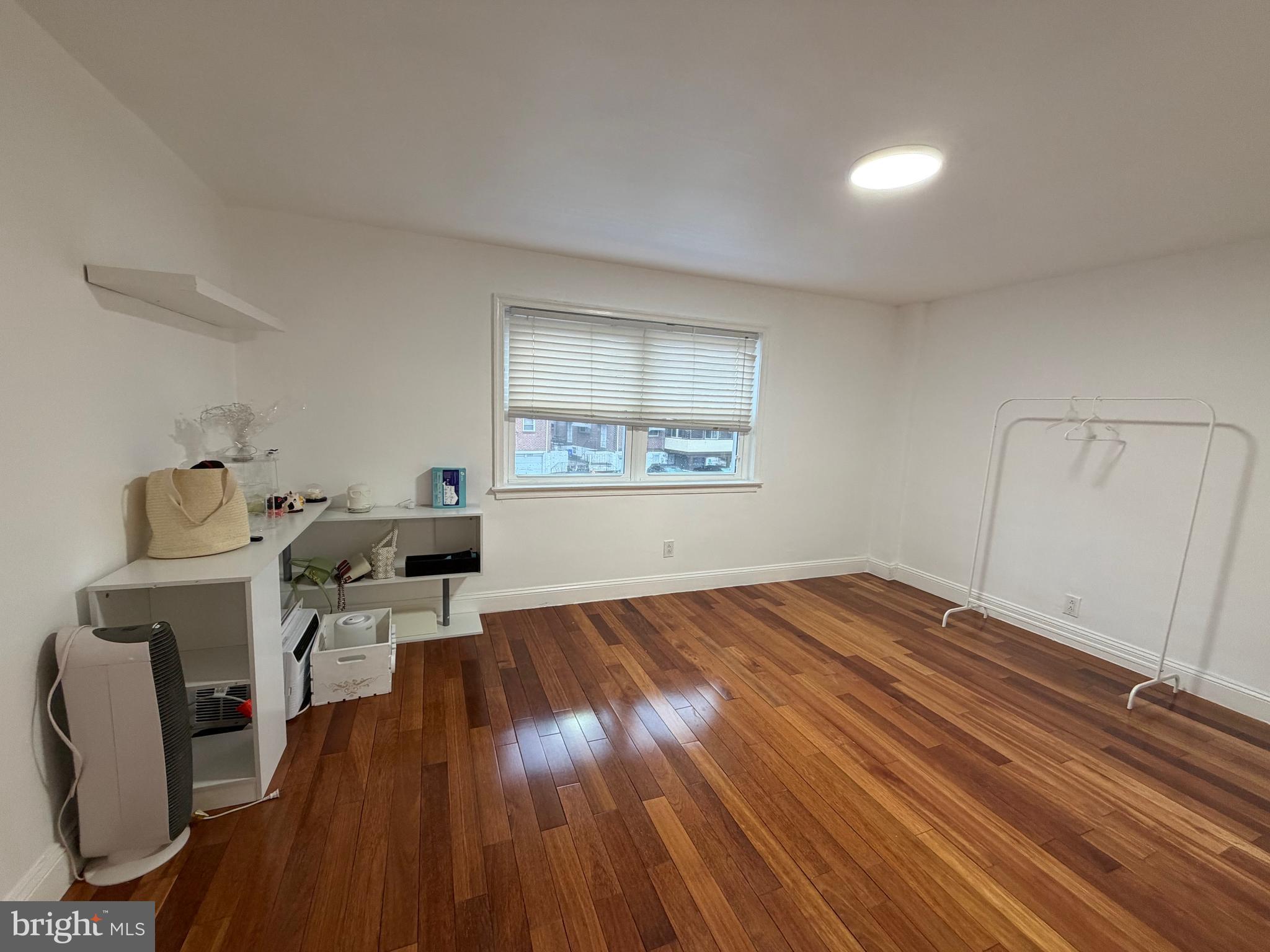 SANDYFORD PARK - Residential