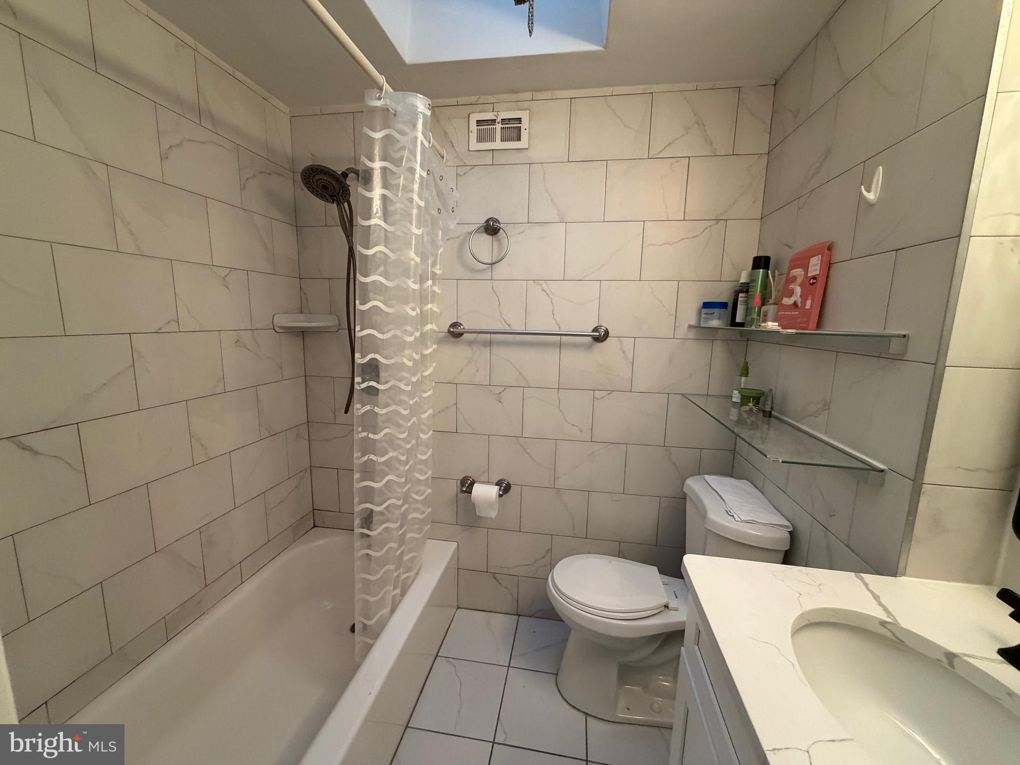 SANDYFORD PARK - Residential