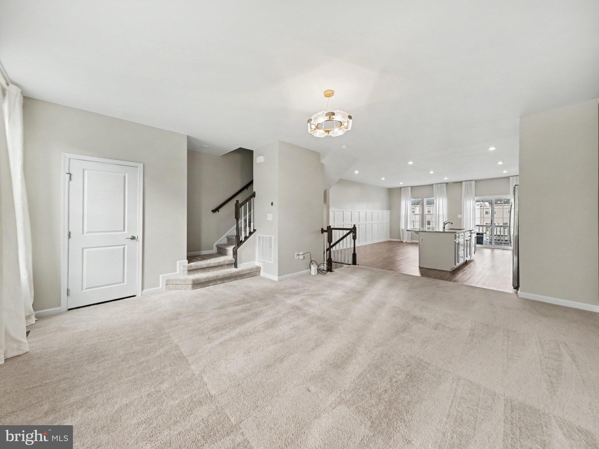 8412 DEVRIES LANE