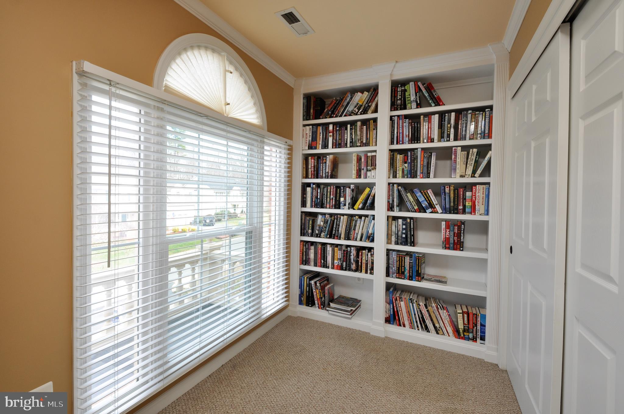 LEE'S HILL - Residential