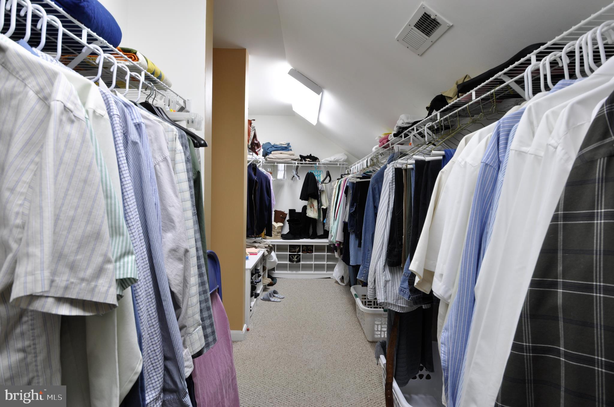 LEE'S HILL - Residential