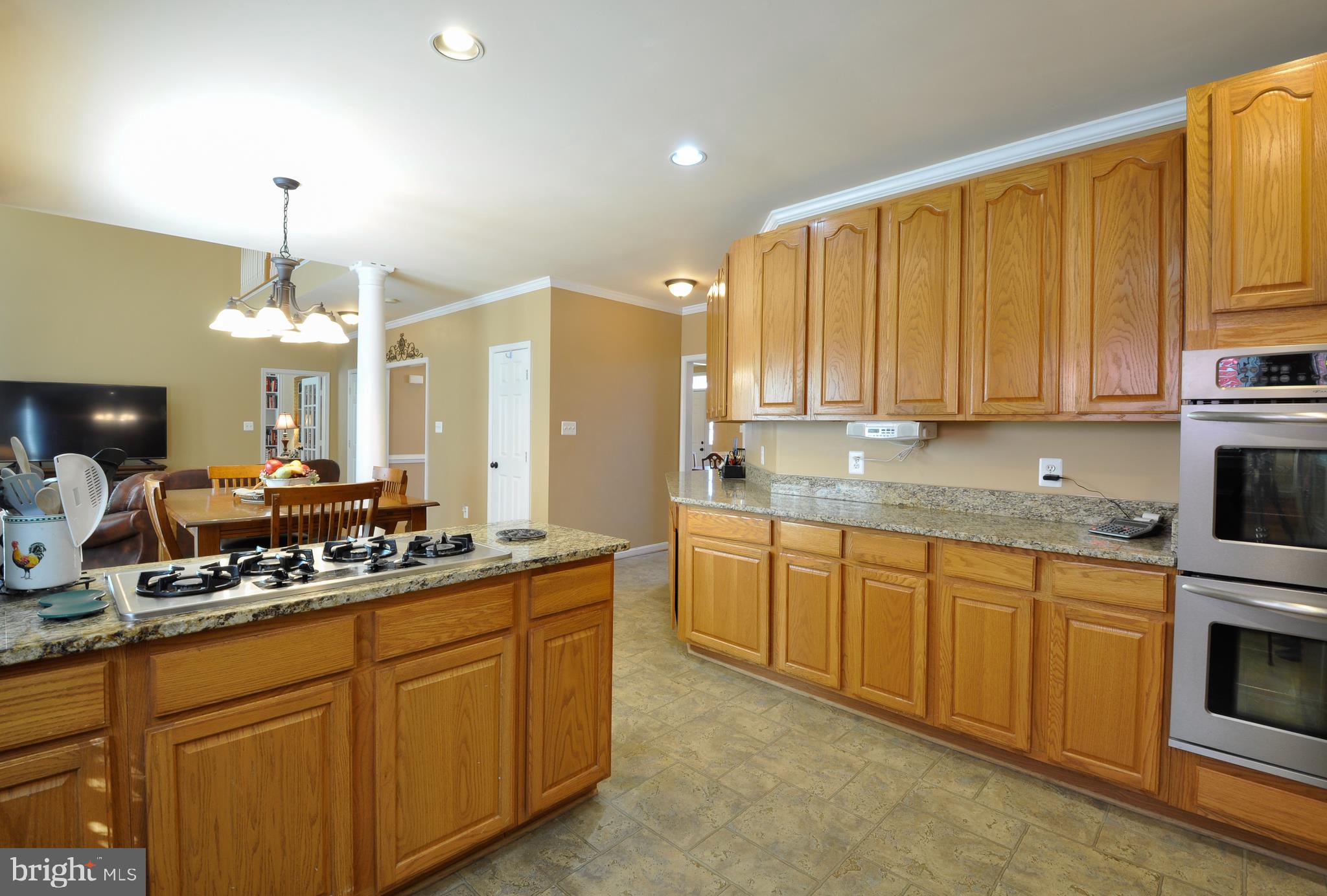 LEE'S HILL - Residential