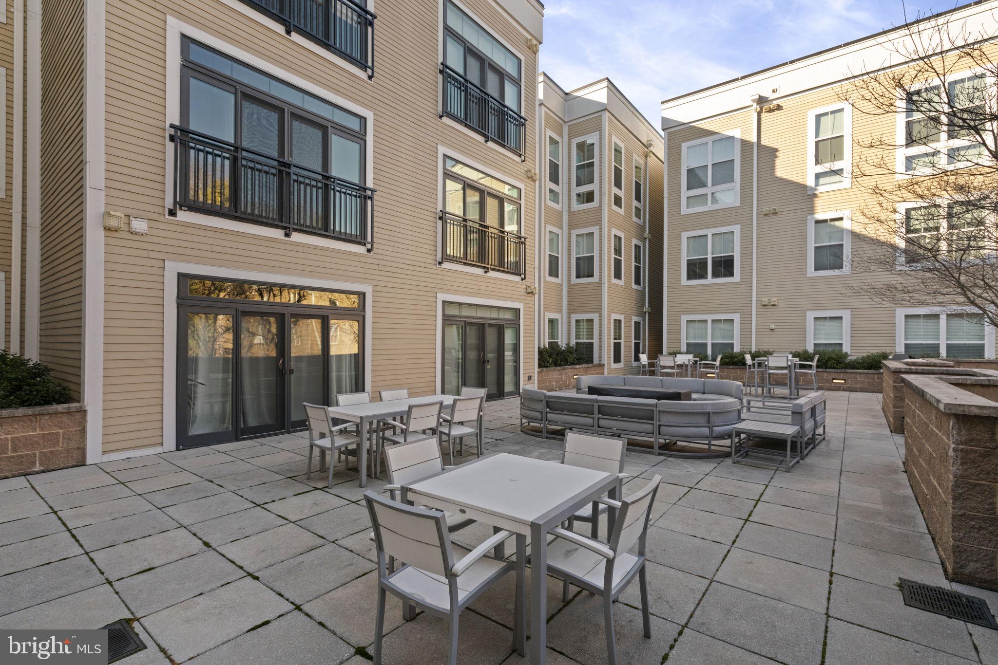 TRAFALGAR FLATS - Residential Lease