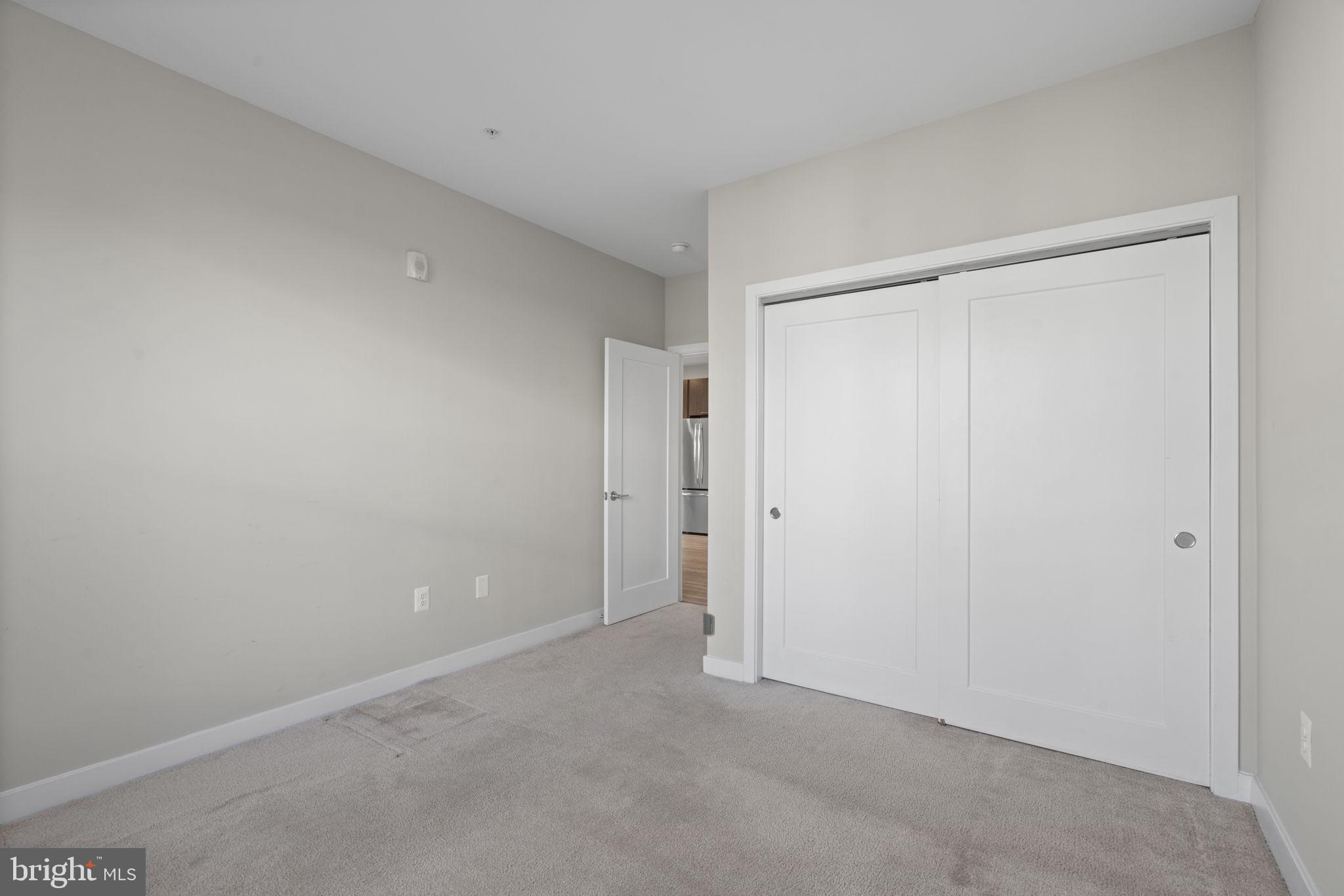 TRAFALGAR FLATS - Residential Lease