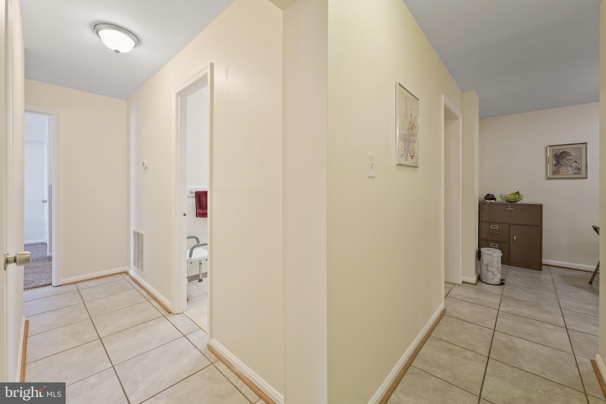 FAIRFAX PLAZA TOWNHOUSES - Residential