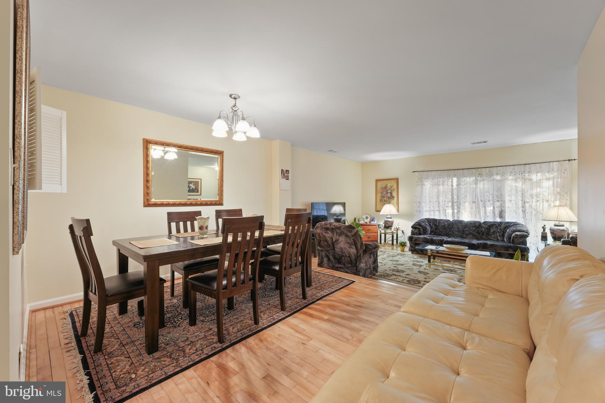 FAIRFAX PLAZA TOWNHOUSES - Residential