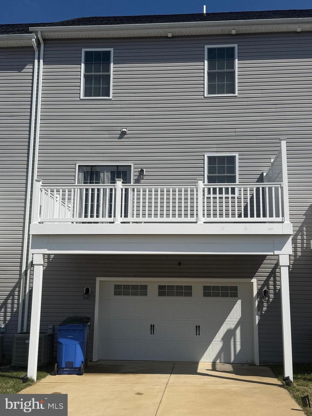 Photo of 995 Rye Dr, LA PLATA, MD 20646 (MLS # MDCH2052634)