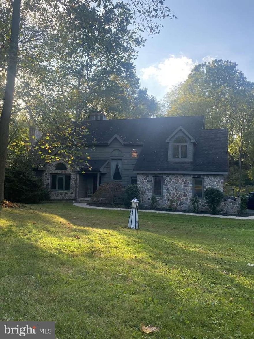 Private house on culdesac custom home lake view . 1.9 acres 5800 sq feet. 4 bedrooms, 3 and a half bathrooms, family room ,living room, office, laundry room , laundry shoot, Large pantry. Custom Kitchen, dining room . Enjoy nature hunt and fish outback.