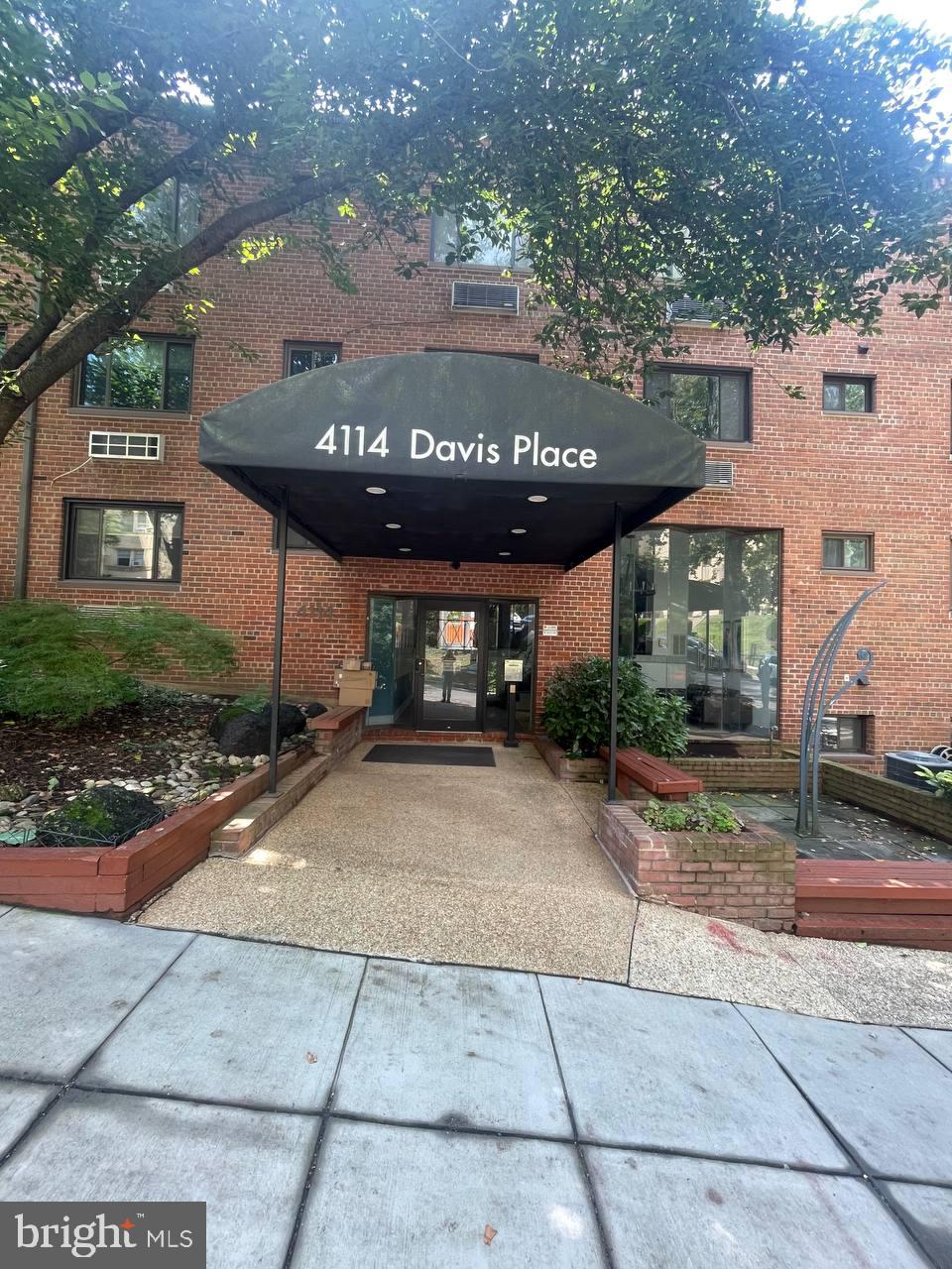 4114 DAVIS PLACE NW 308