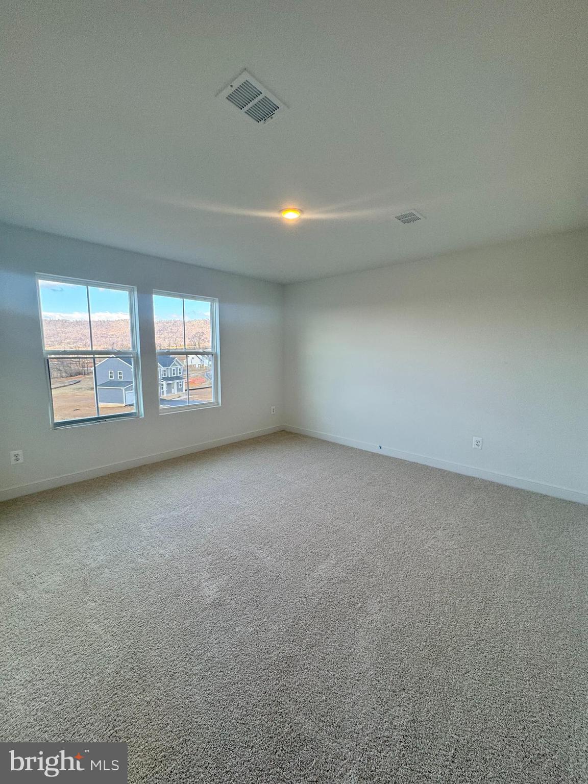 ESTATES OF TUSCARORA - Residential