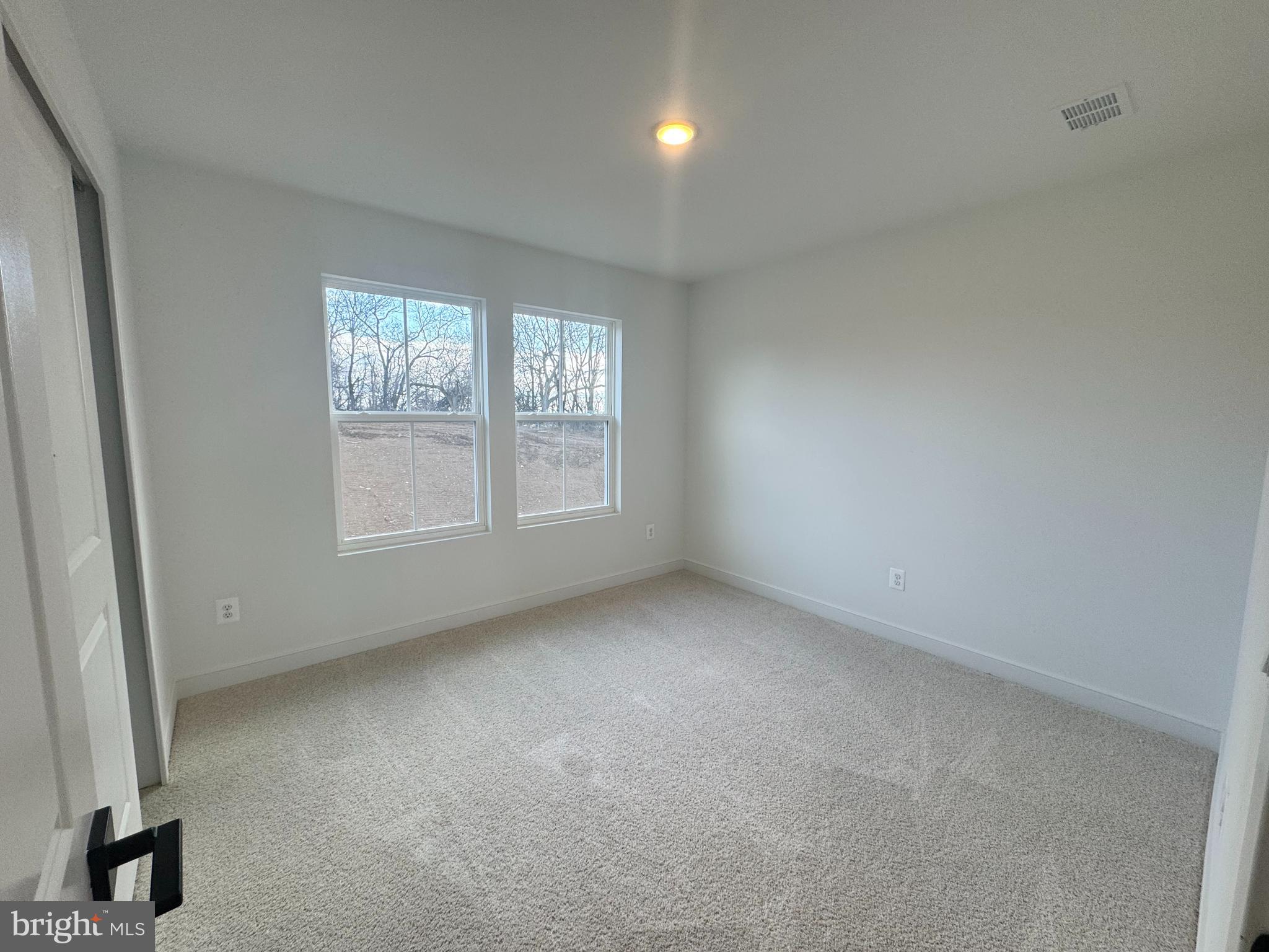 ESTATES OF TUSCARORA - Residential