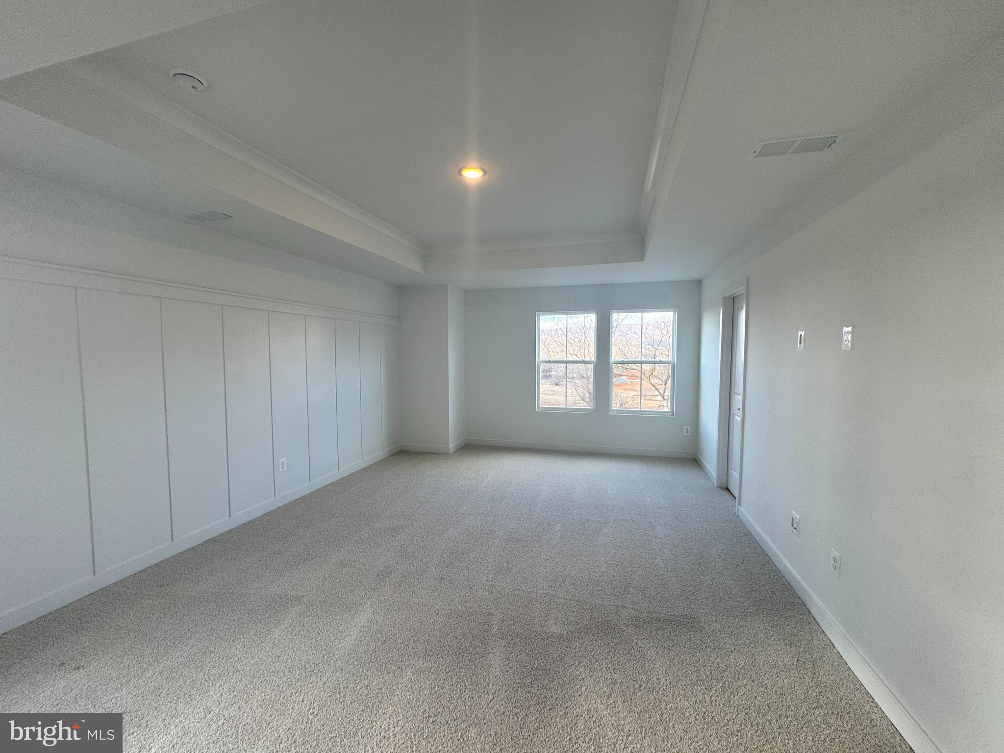 ESTATES OF TUSCARORA - Residential