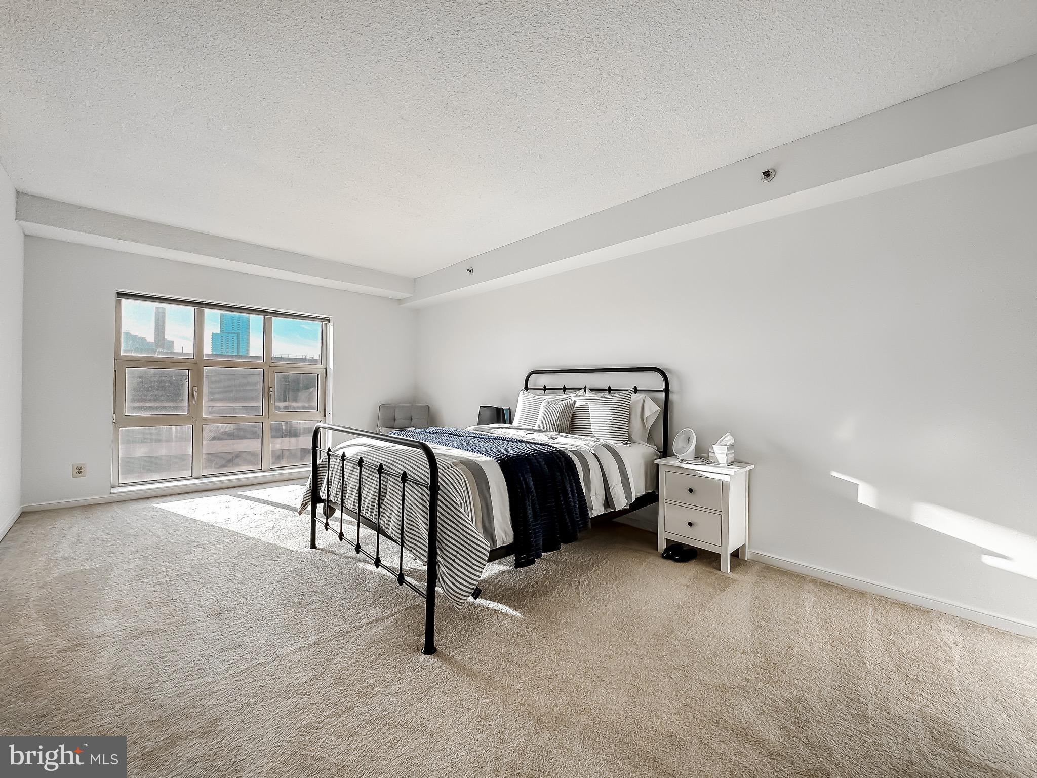 INNER HARBOR - Residential Lease