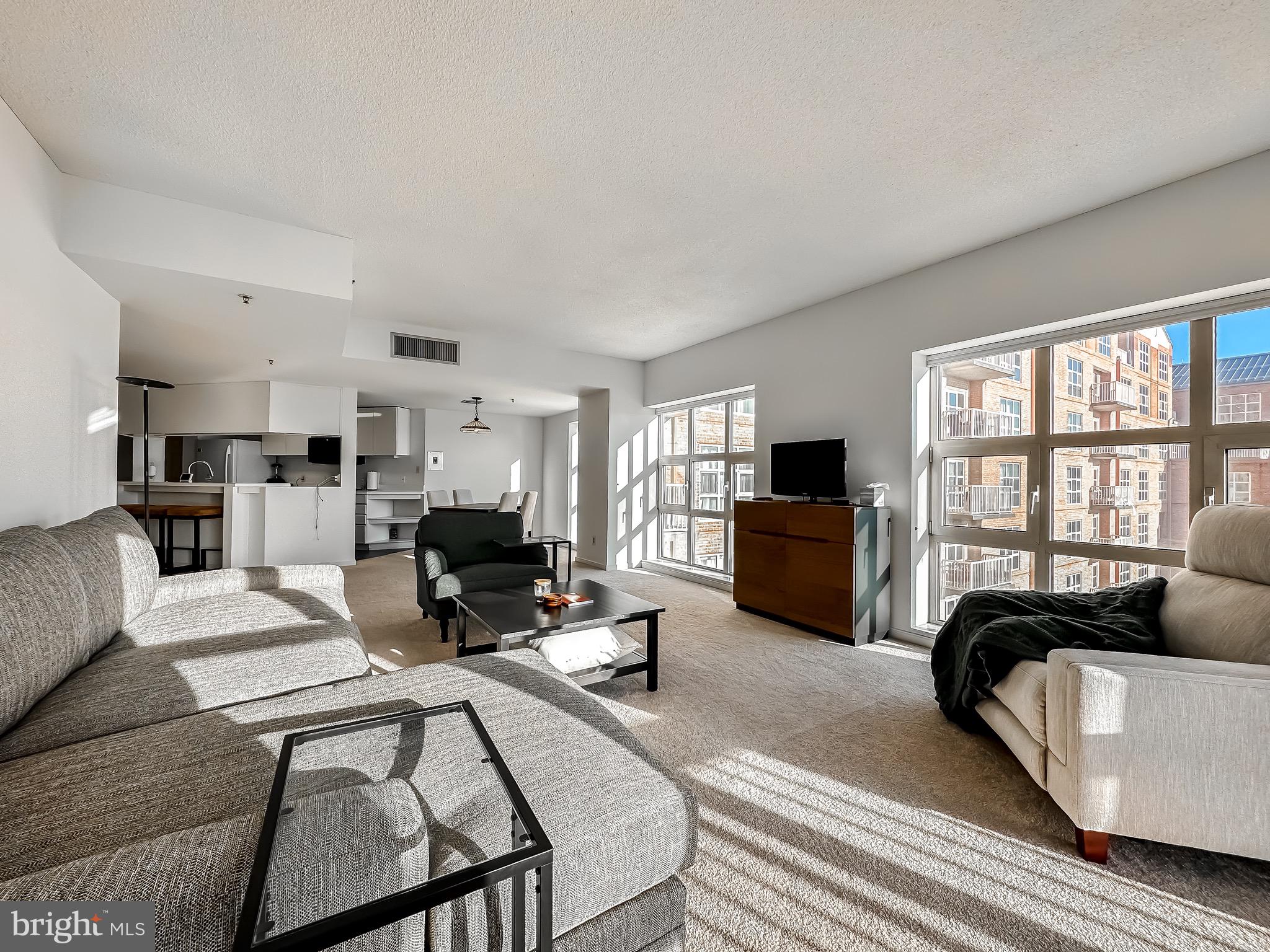 INNER HARBOR - Residential Lease