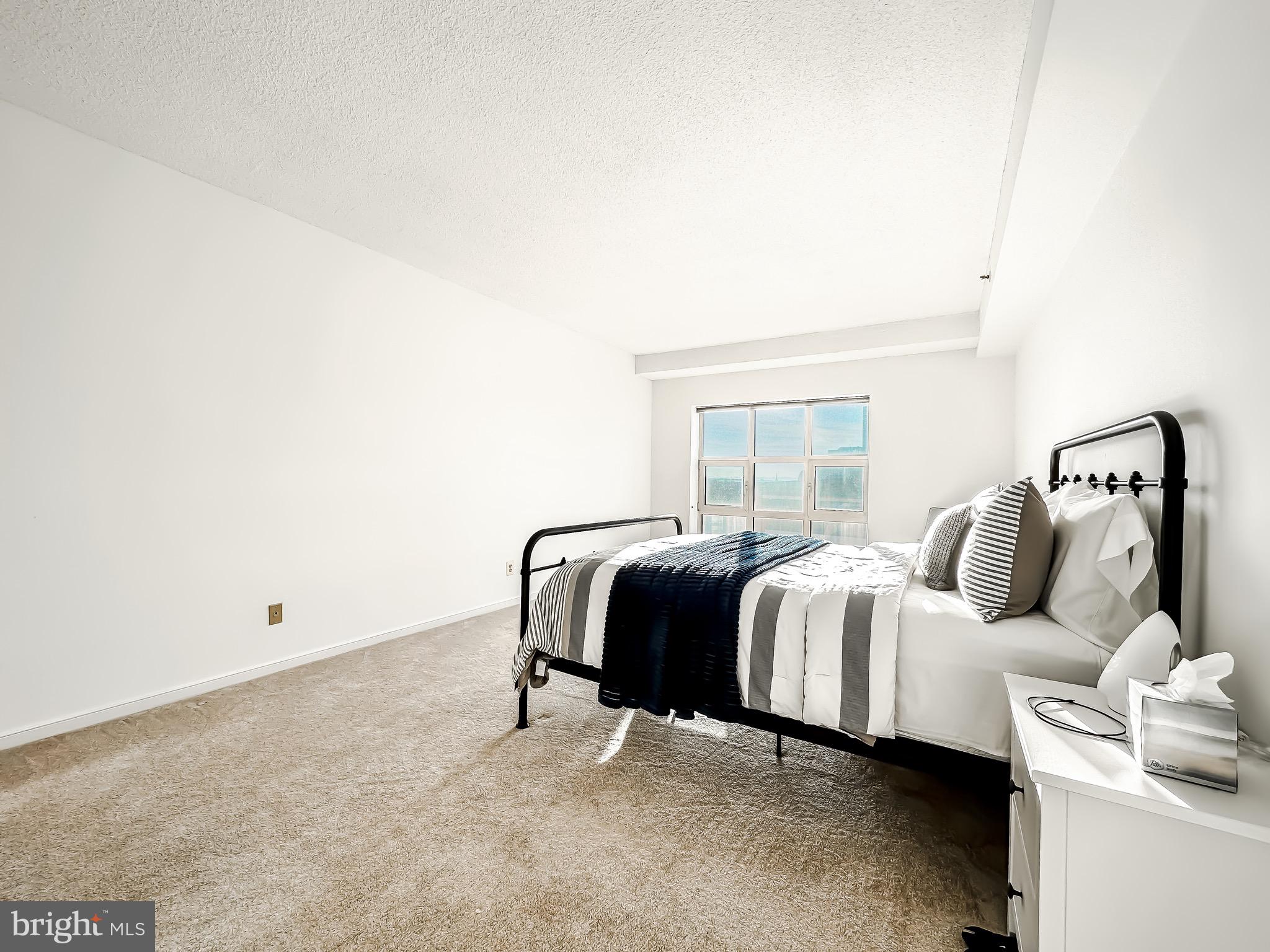 INNER HARBOR - Residential Lease