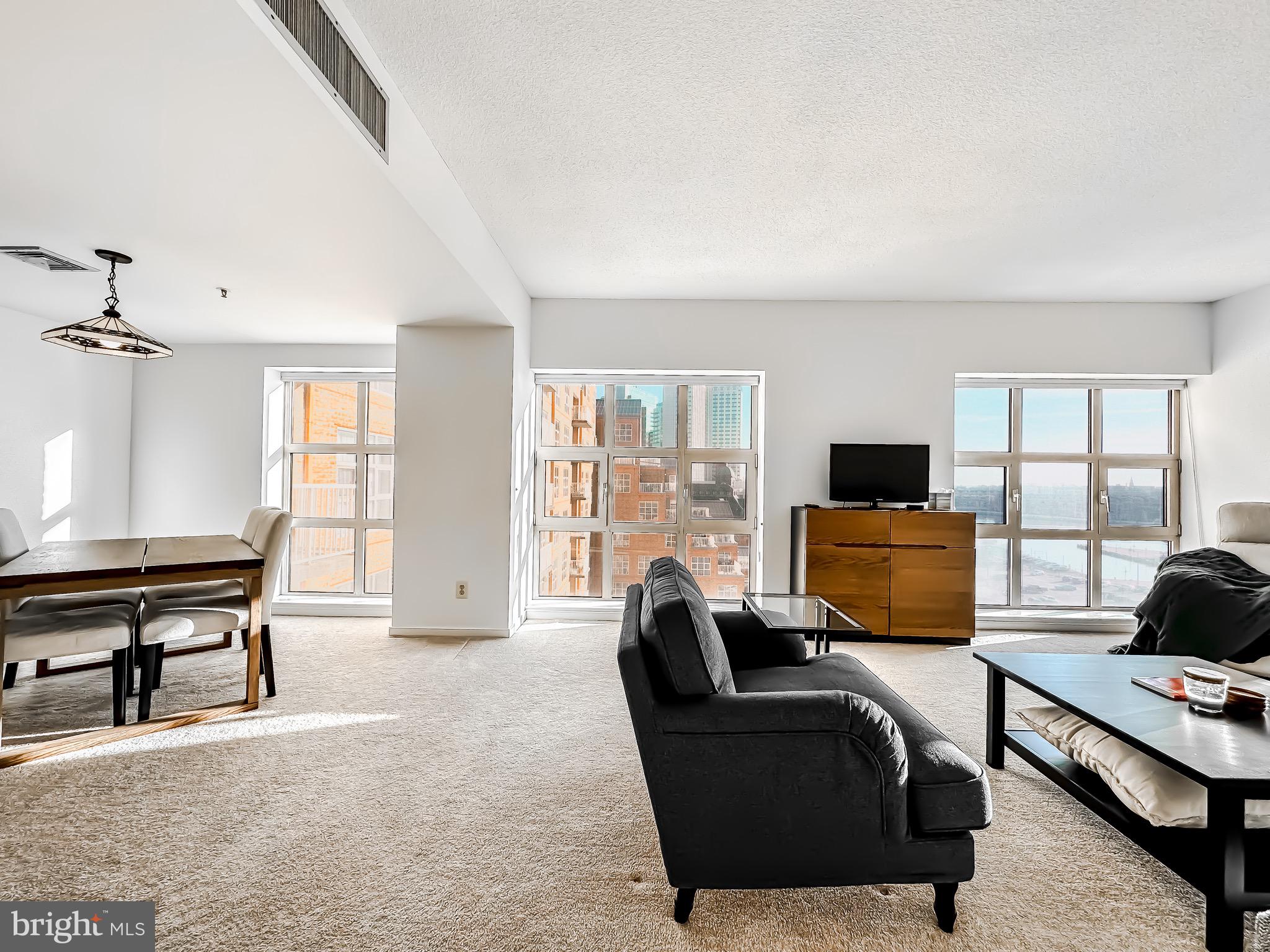 INNER HARBOR - Residential Lease