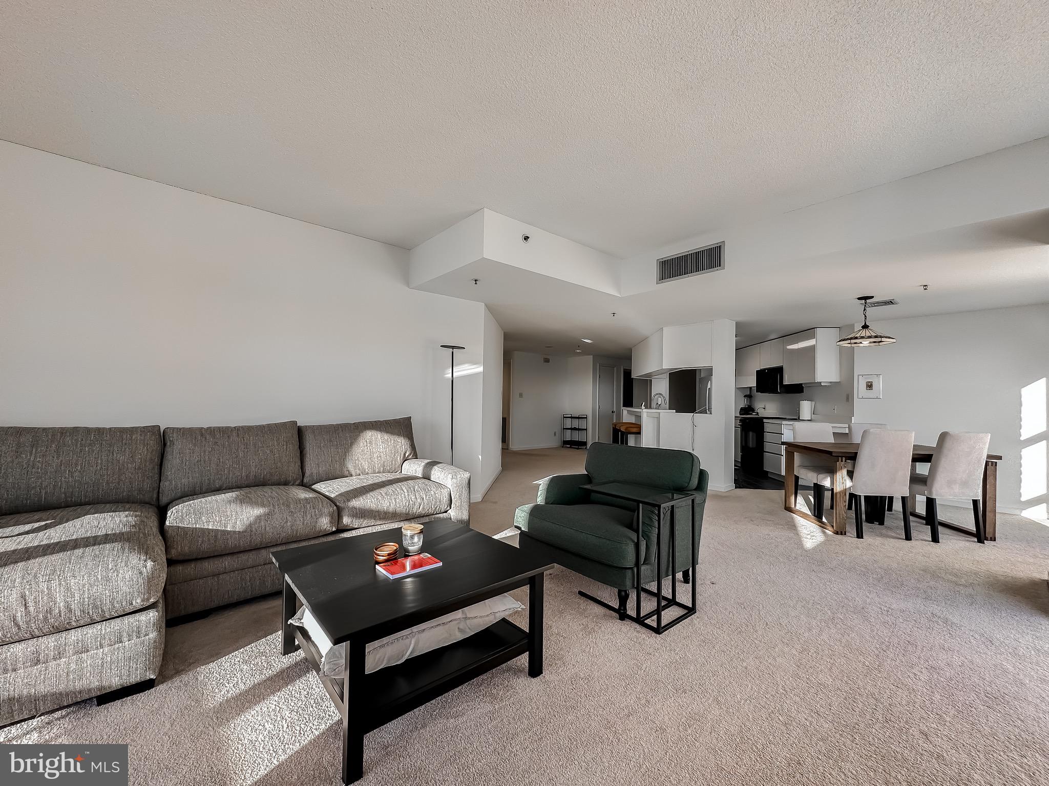 INNER HARBOR - Residential Lease