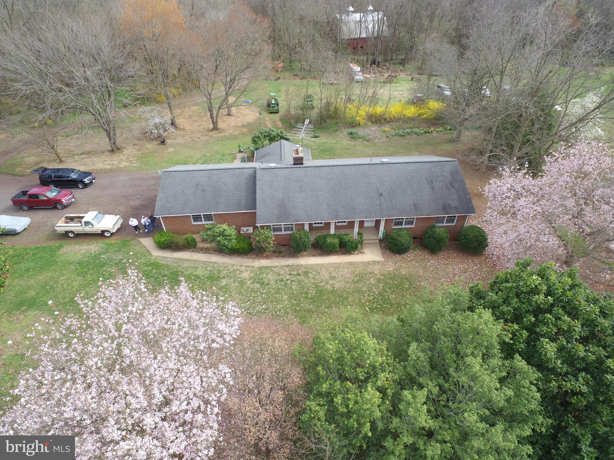 BUCK RUN ESTATES - Residential