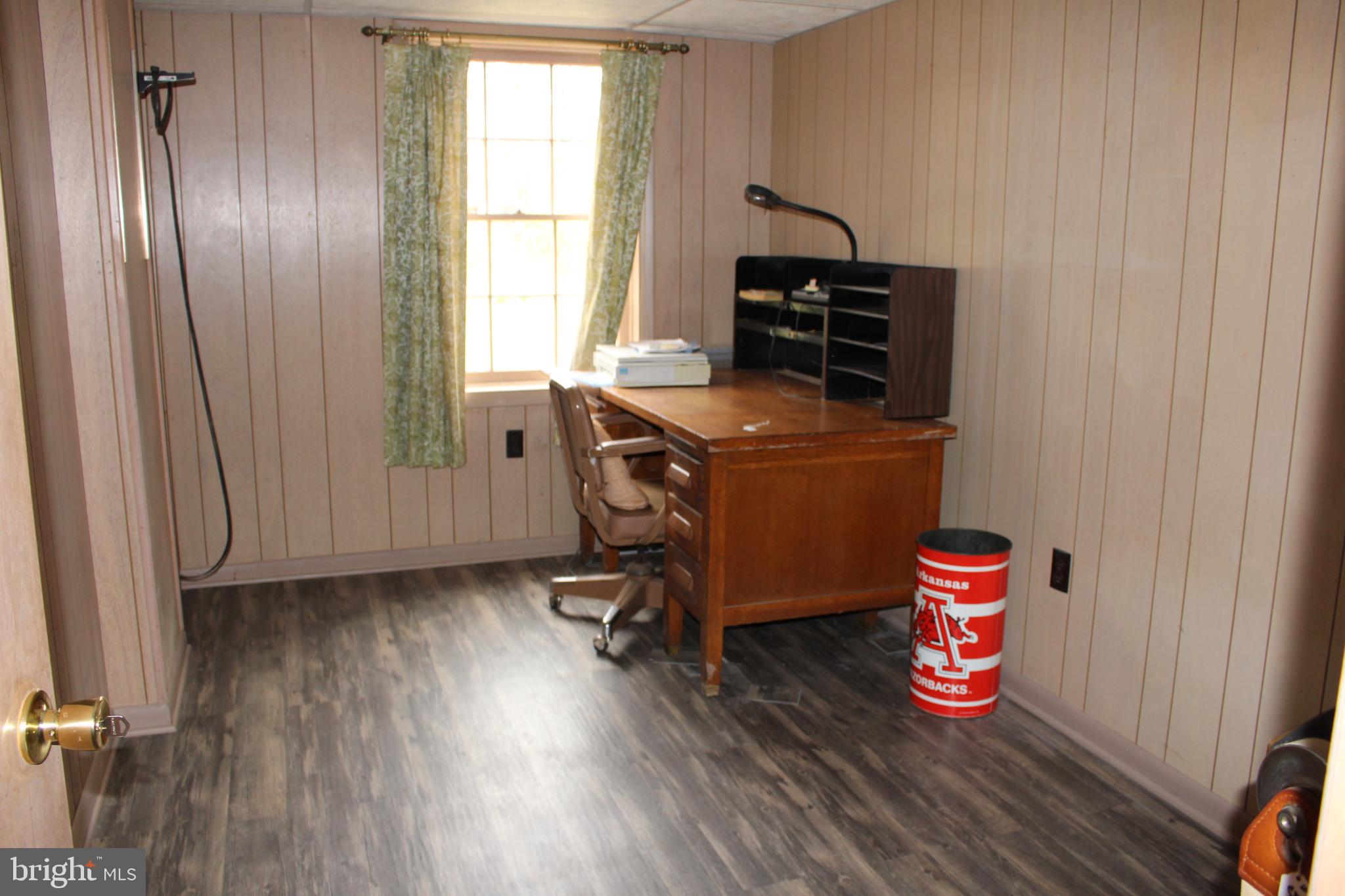 BUCK RUN ESTATES - Residential