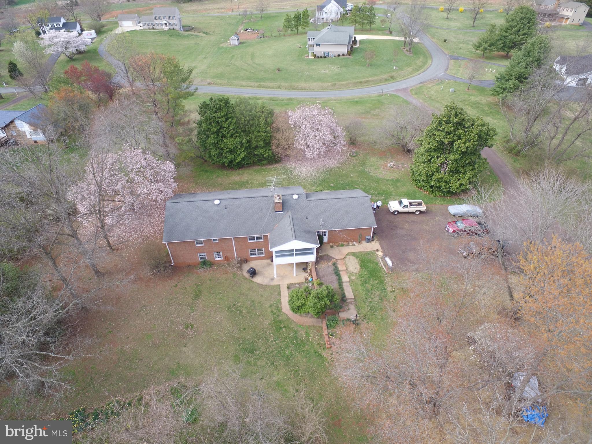 BUCK RUN ESTATES - Residential