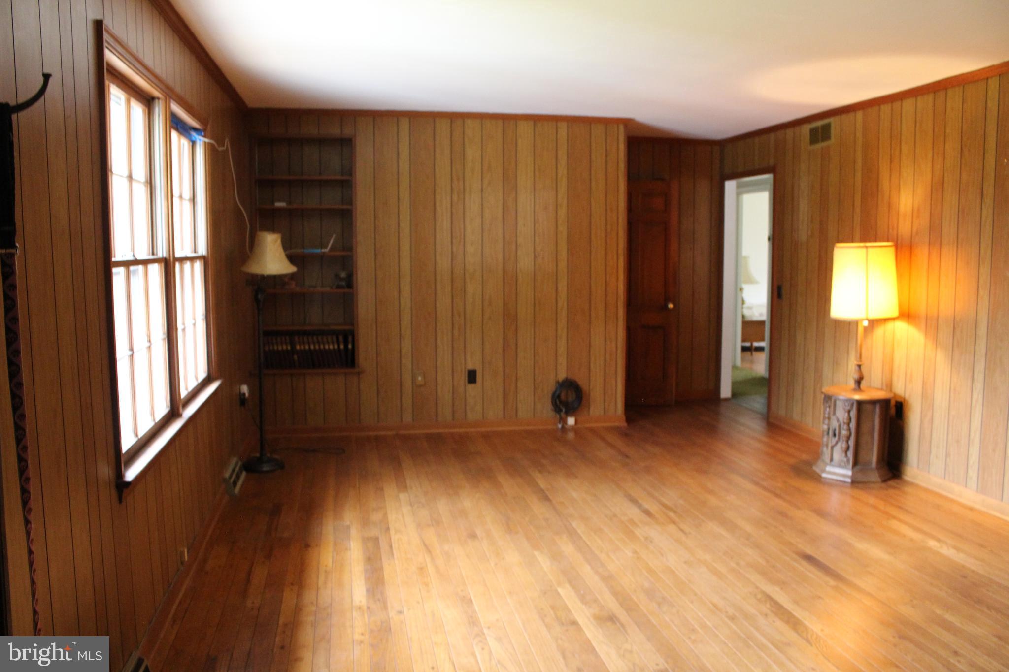 BUCK RUN ESTATES - Residential