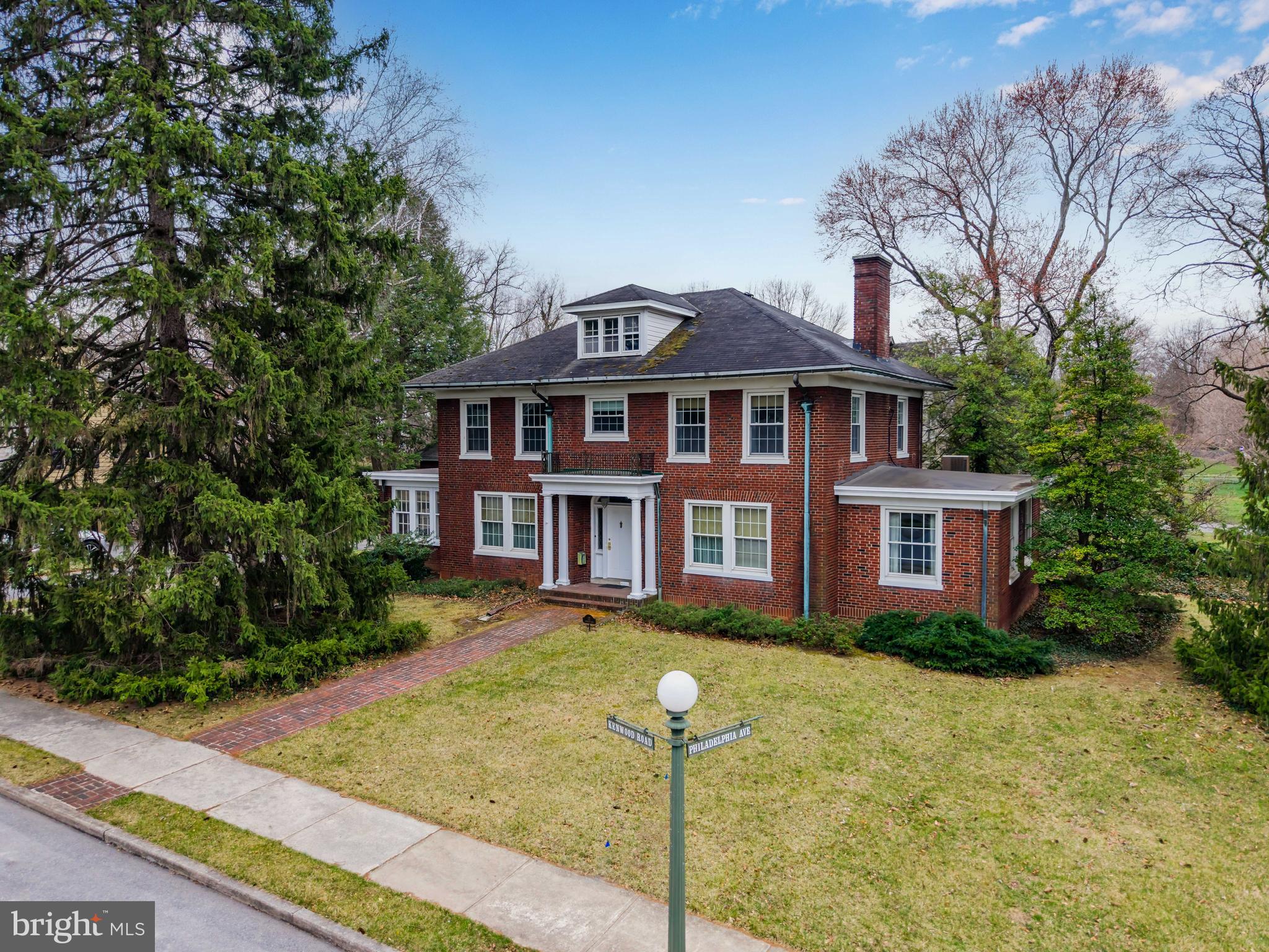 CHAMBERSBURG NORTH END - Residential