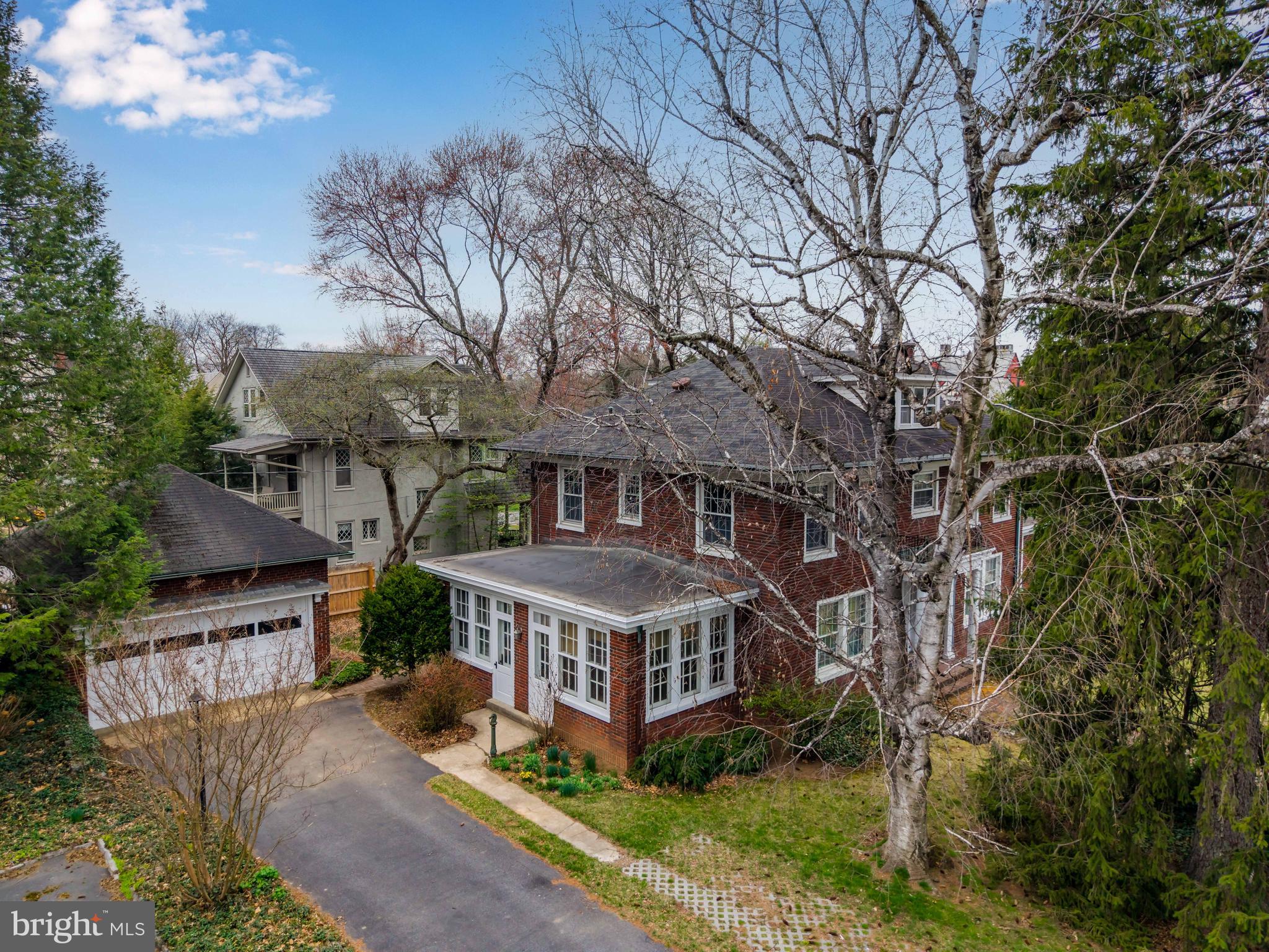 CHAMBERSBURG NORTH END - Residential