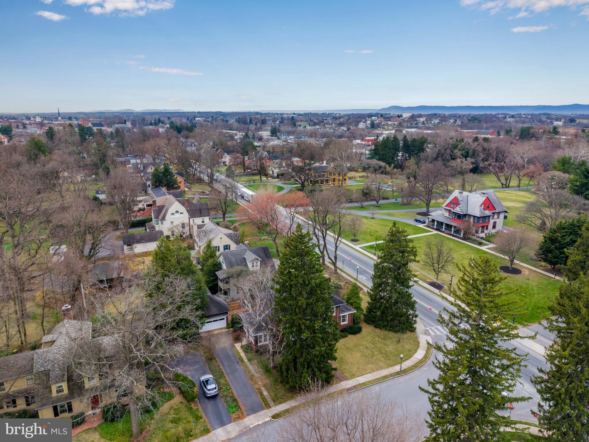 CHAMBERSBURG NORTH END - Residential
