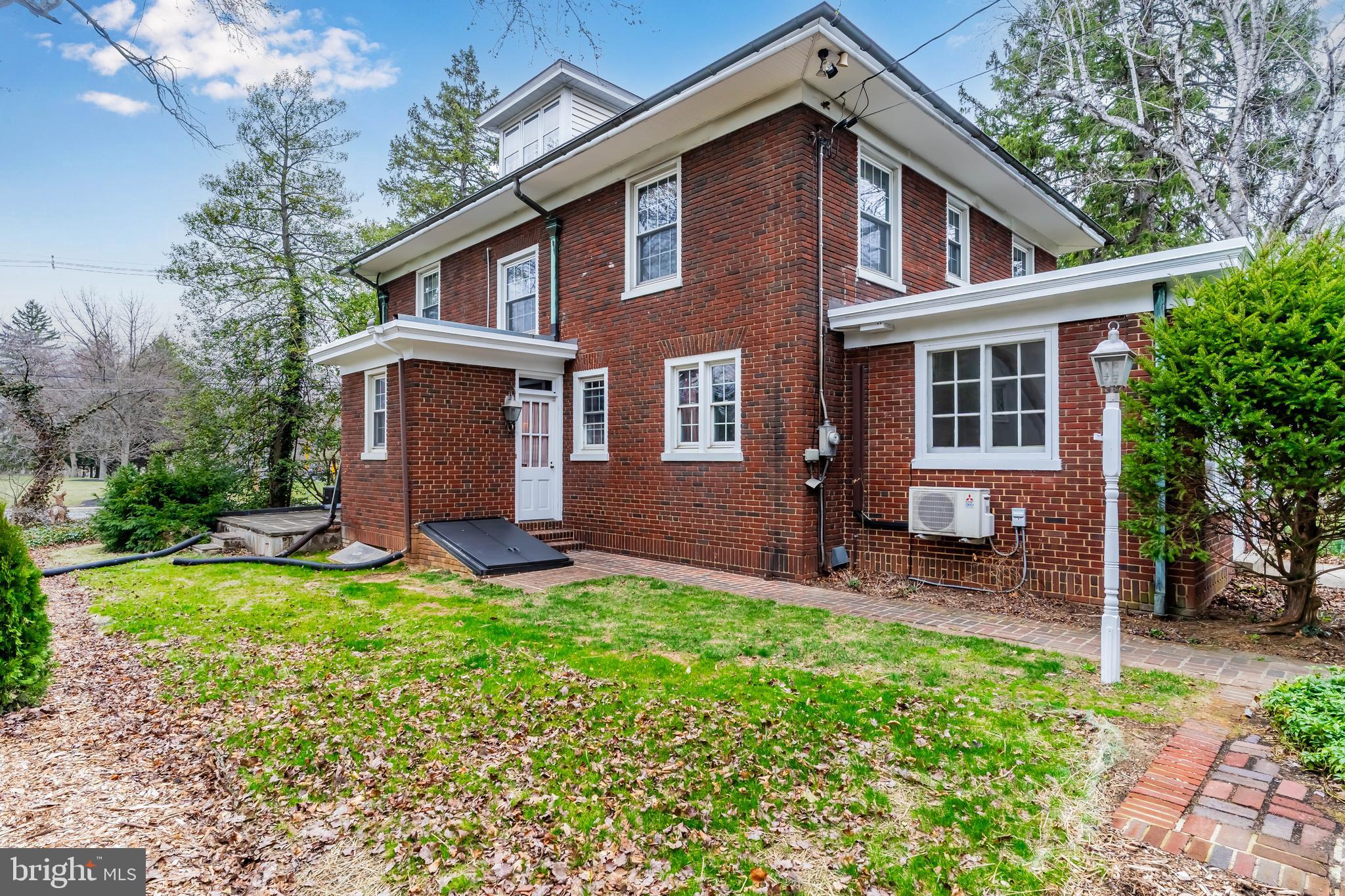 CHAMBERSBURG NORTH END - Residential