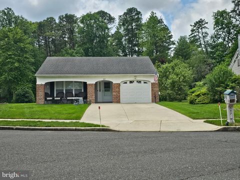 57 FINCHLEY COURT SOUTHAMPTON NJ 08088