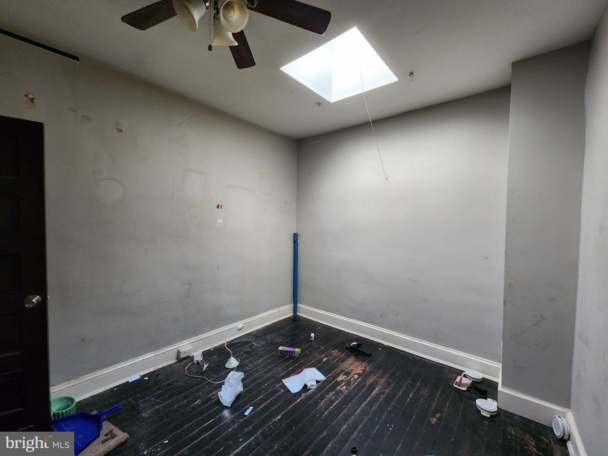 WESTPORT - Residential