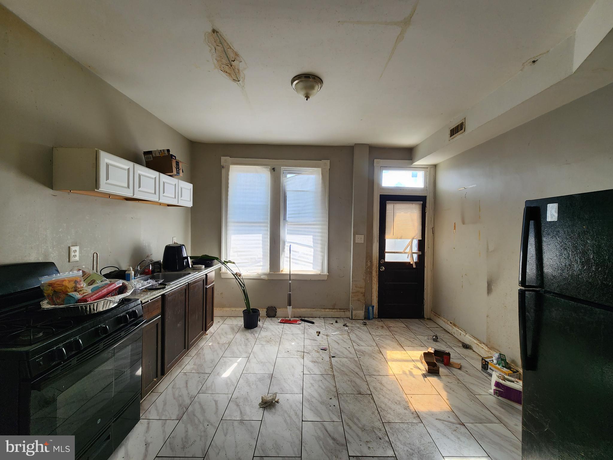 WESTPORT - Residential