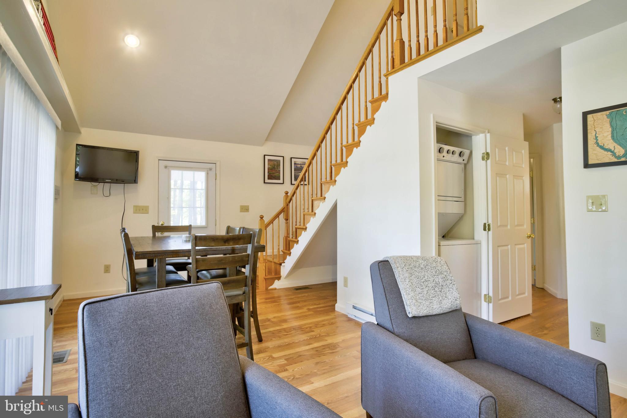 SEABREEZE - Residential