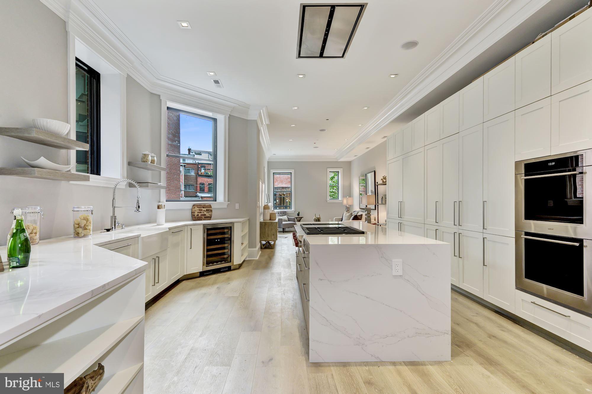 LOGAN CIRCLE - Residential